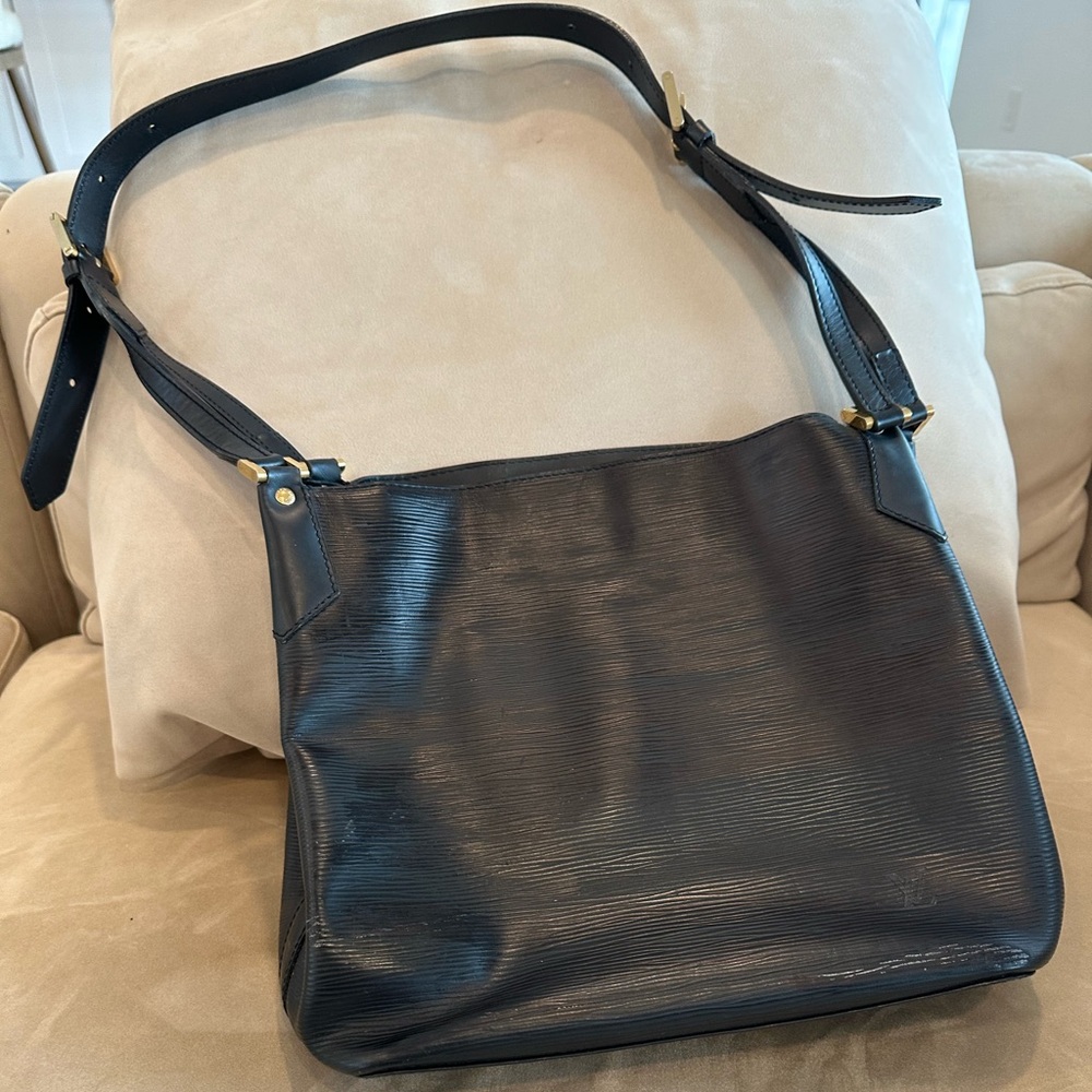 Louis Vuitton Black Shoulder Bag with Gold Zipper